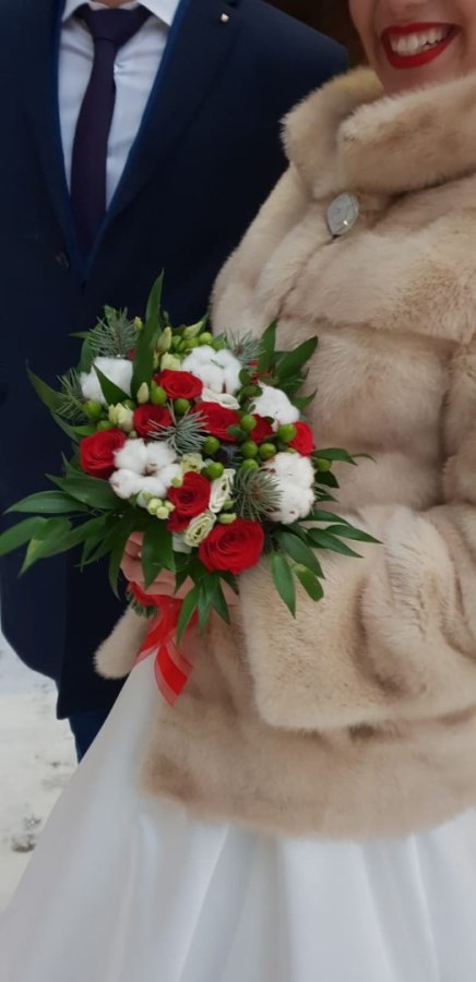 Свадебный букет с хлопком «Счастливый день» — доставка цветов Королёве