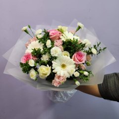 Сборный букет с герберами &laquo;Не благодари&raquo;